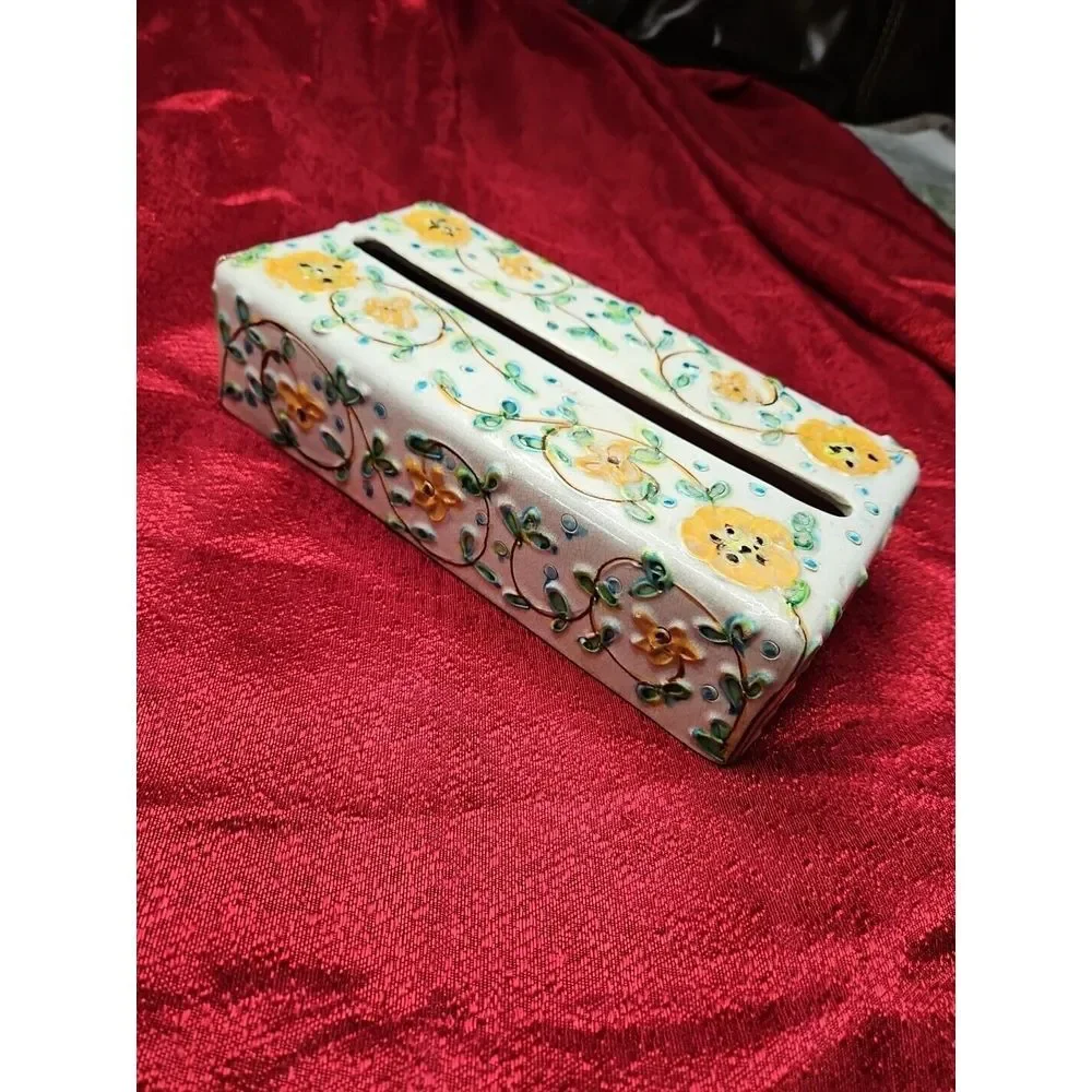 Vintage Italy MAJOLICA Tissue Box‎ Holder Porcelain MCM Italian HIGH RELIEF